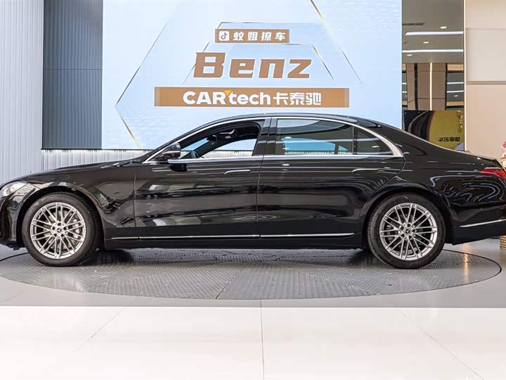 Фото 3 - Mercedes-Benz S-Class