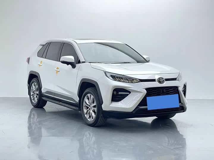 Фото 3 - Toyota Wildlander