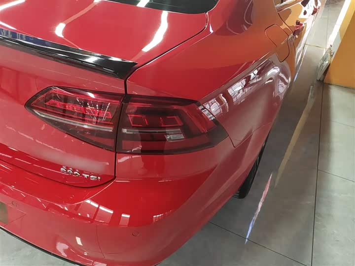 Фото 8 - Volkswagen Lamando L