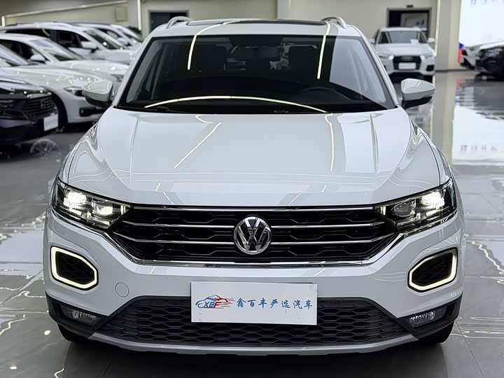 Фото 2 - Volkswagen T-Roc