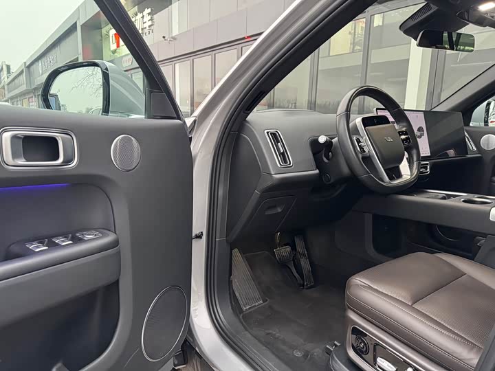 Фото 7 - LiXiang L8