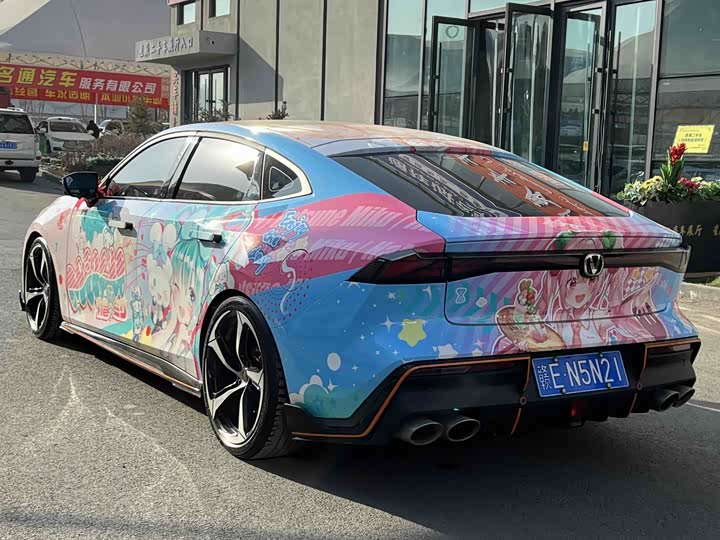 Фото 7 - Changan UNI-V