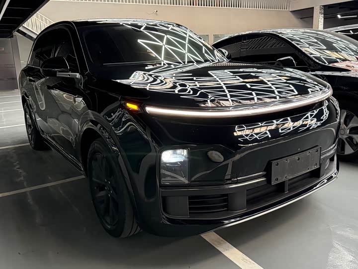 Фото 3 - LiXiang L8