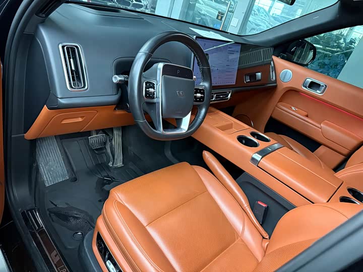 Фото 4 - LiXiang L8