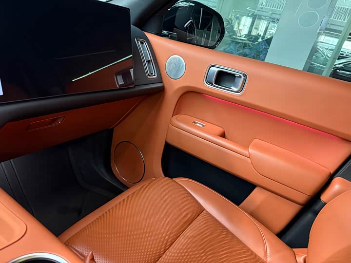 Фото 9 - LiXiang L8