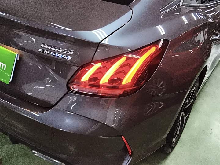 Фото 8 - MG Motor 5