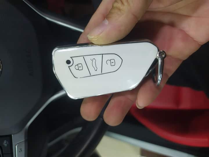 Фото 9 - Volkswagen Golf