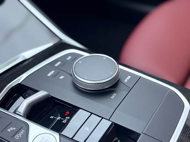 Фото 9 - BMW 3 Series