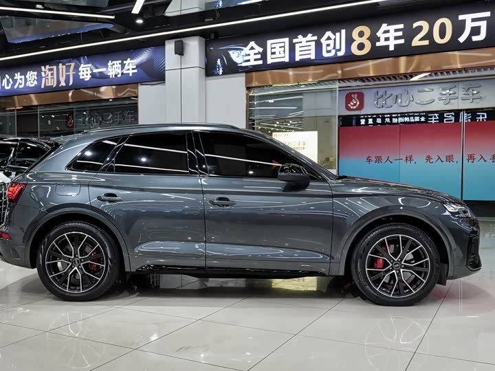 Фото 3 - Audi SQ5