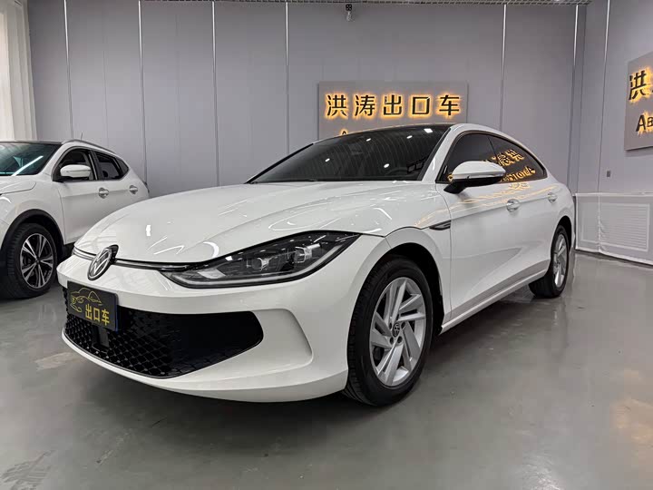 Фото 1 - Volkswagen Lamando L