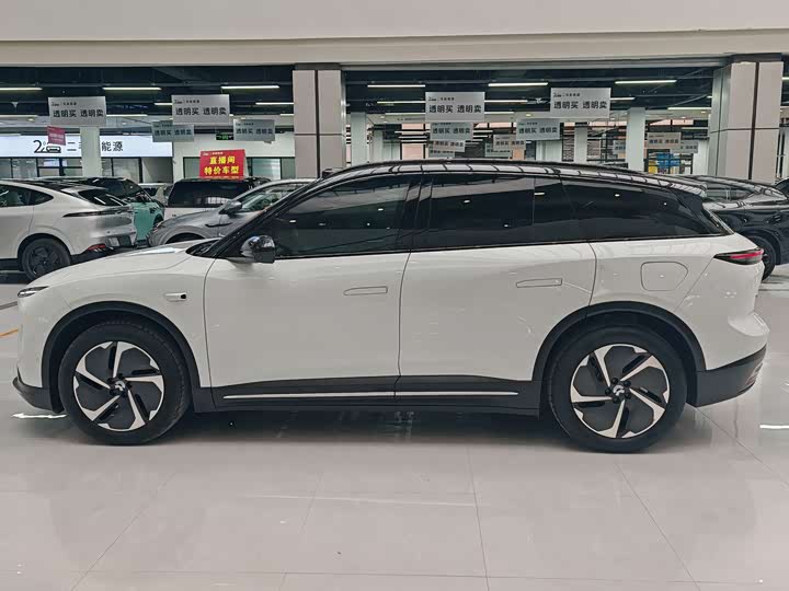 Фото 4 - Nio ES6