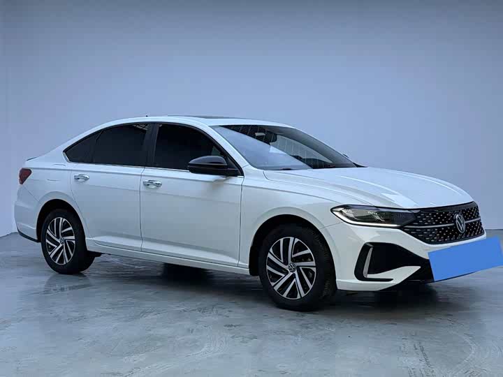 Фото 3 - Volkswagen Lavida