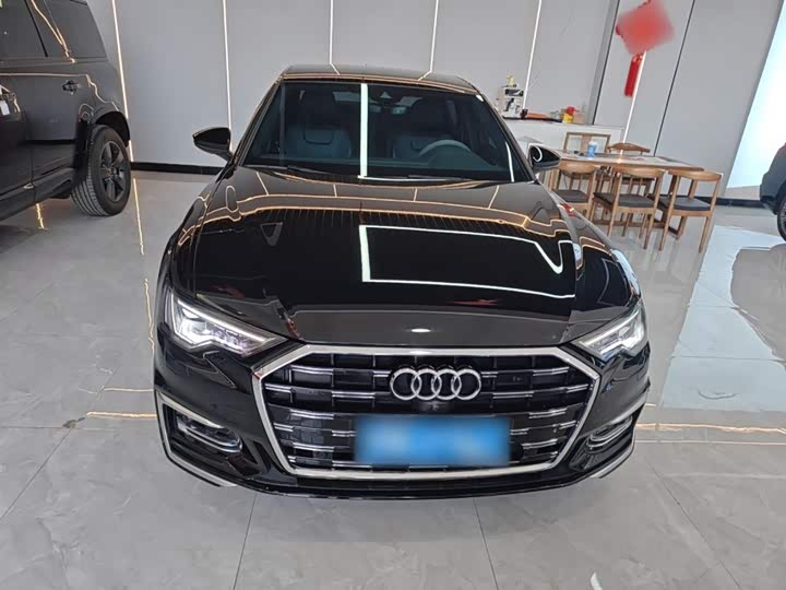 Фото 3 - Audi A6L