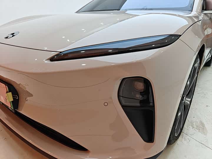 Фото 9 - Nio ET5