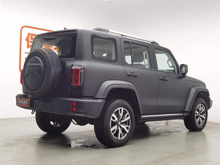 Фото 2 - Tank 300