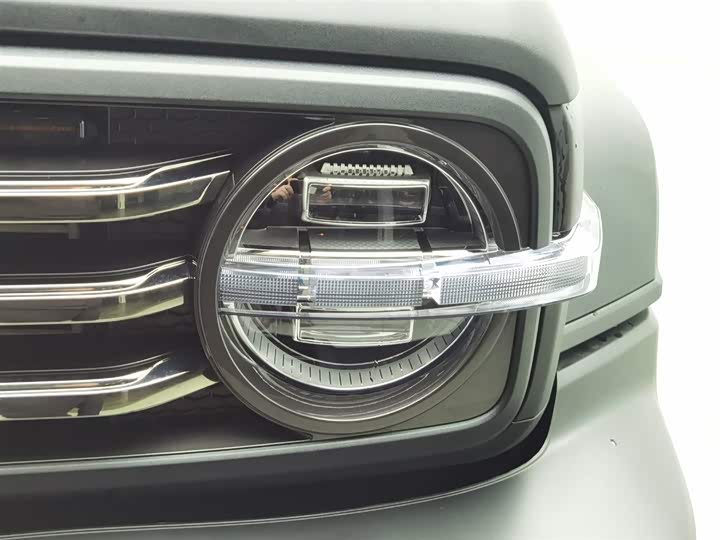 Фото 7 - Tank 300