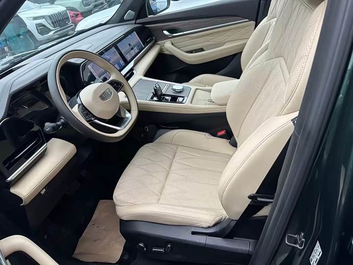 Фото 8 - Geely Monjaro