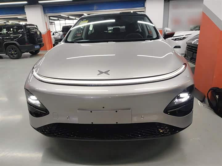 Фото 3 - XPeng G6