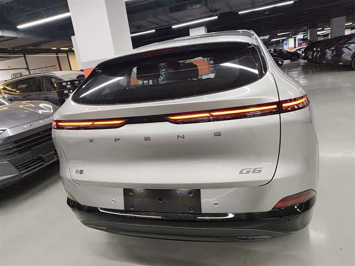 Фото 6 - XPeng G6
