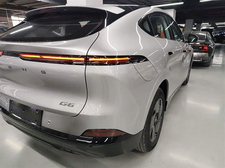 Фото 8 - XPeng G6