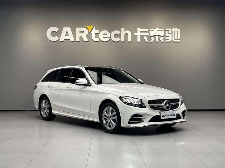 Фото 4 - Mercedes-Benz C-Class