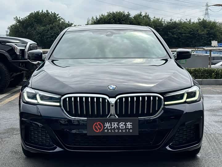 Фото 2 - BMW 5 Series