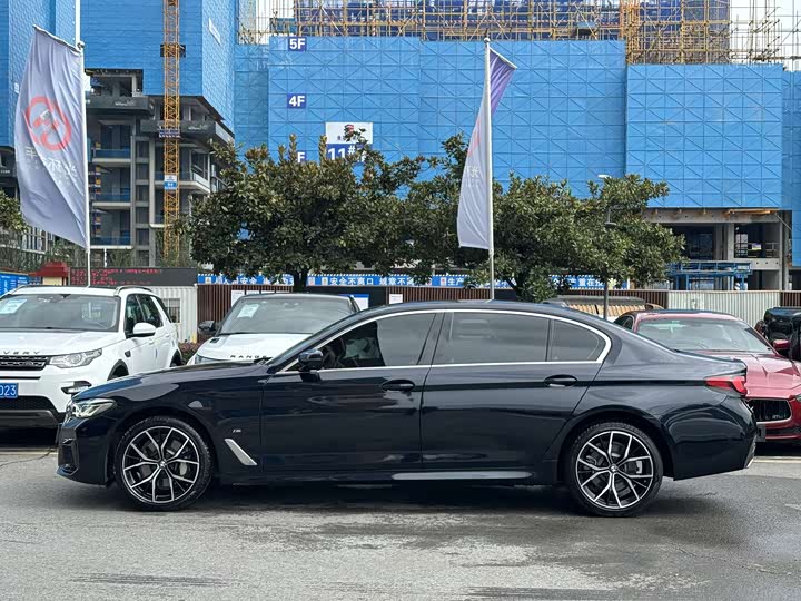 Фото 4 - BMW 5 Series