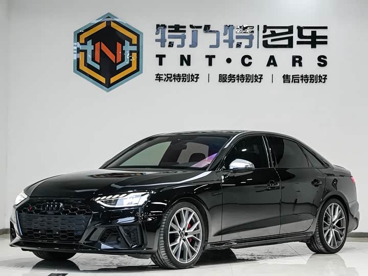 Фото 1 - Audi S4