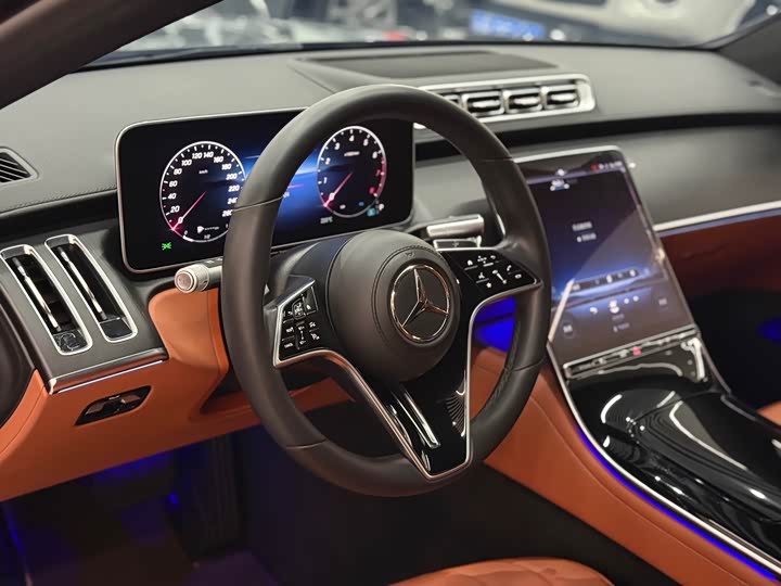 Фото 7 - Mercedes-Benz S-Class
