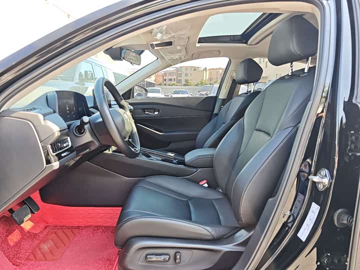 Фото 8 - Honda Inspire