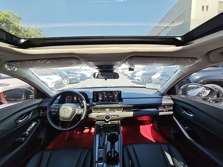 Фото 9 - Honda Inspire