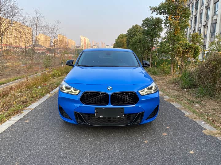 Фото 2 - BMW X2