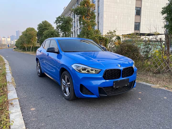 Фото 3 - BMW X2