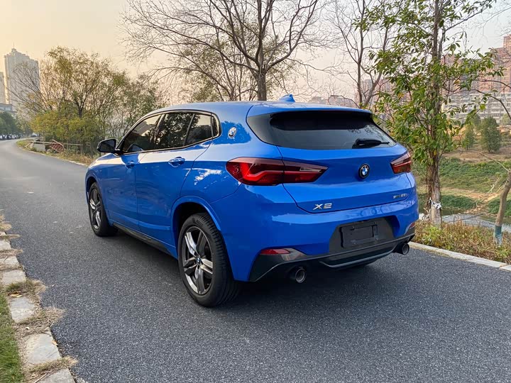 Фото 7 - BMW X2