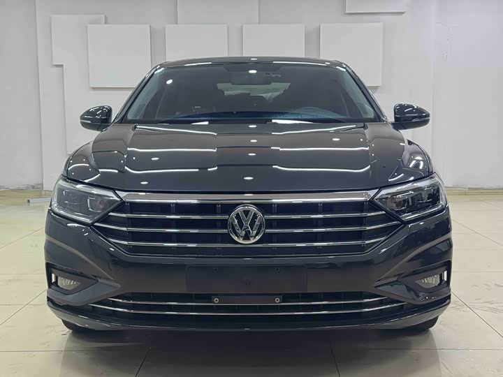 Фото 2 - Volkswagen Sagitar L