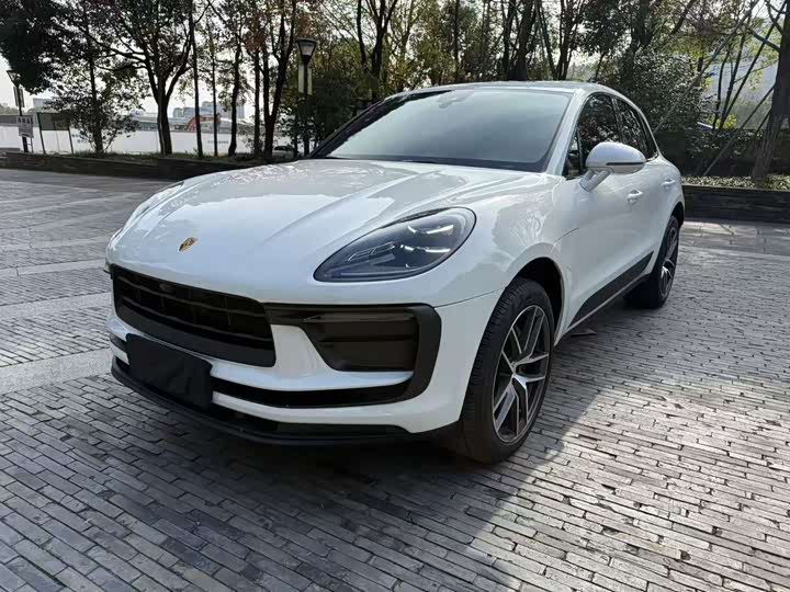 Фото 1 - Porsche Macan