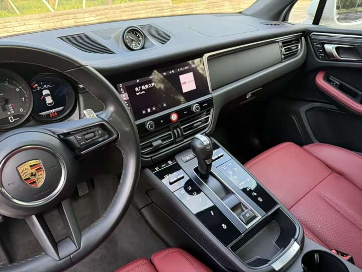 Фото 7 - Porsche Macan