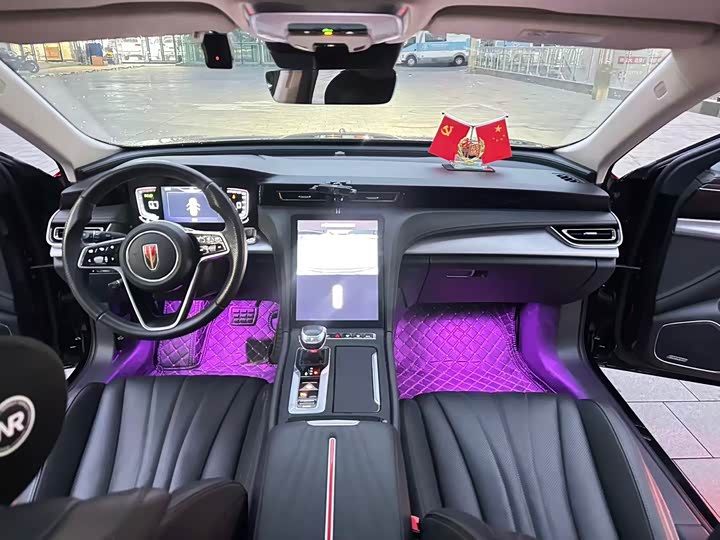 Фото 9 - Hongqi H5