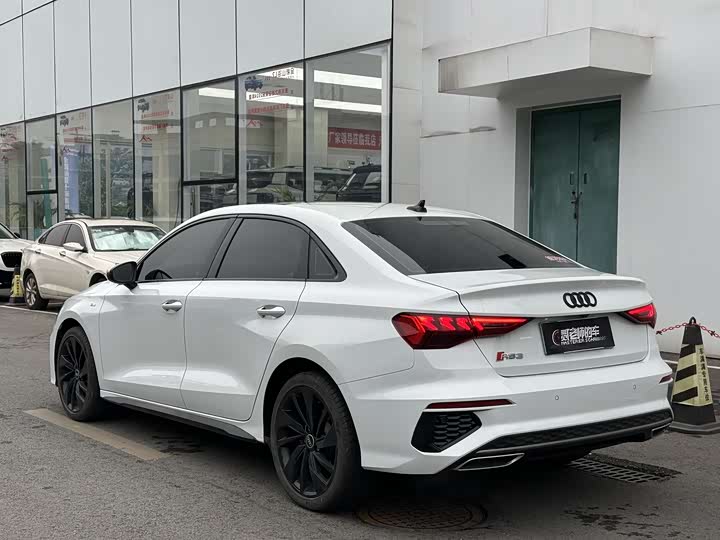 Фото 5 - Audi A3