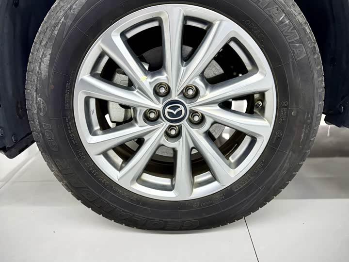 Фото 9 - Mazda CX-5