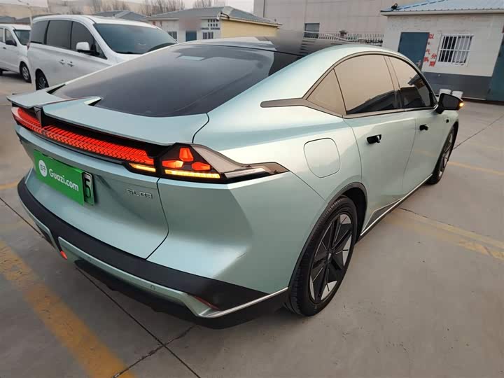 Фото 7 - Changan Deepal SL03