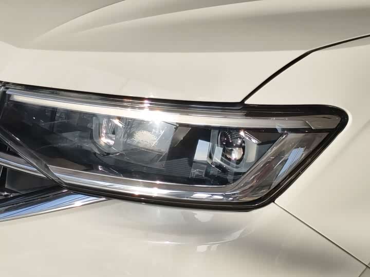 Фото 4 - Volkswagen Tayron