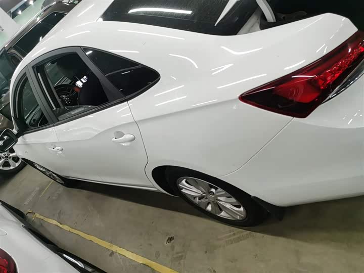 Фото 5 - Buick Excelle GT