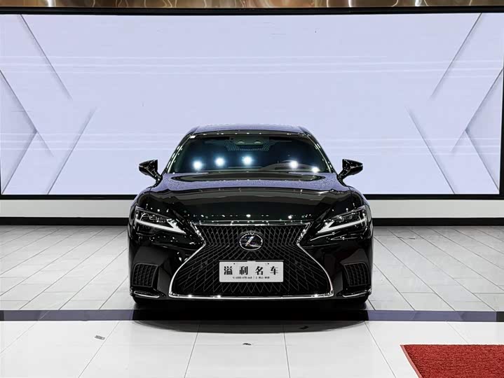 Фото 5 - Lexus LS
