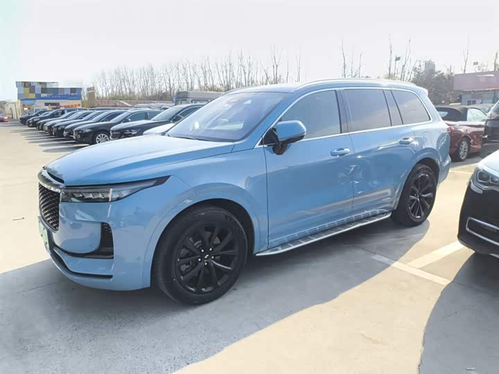 Фото 5 - LiXiang One