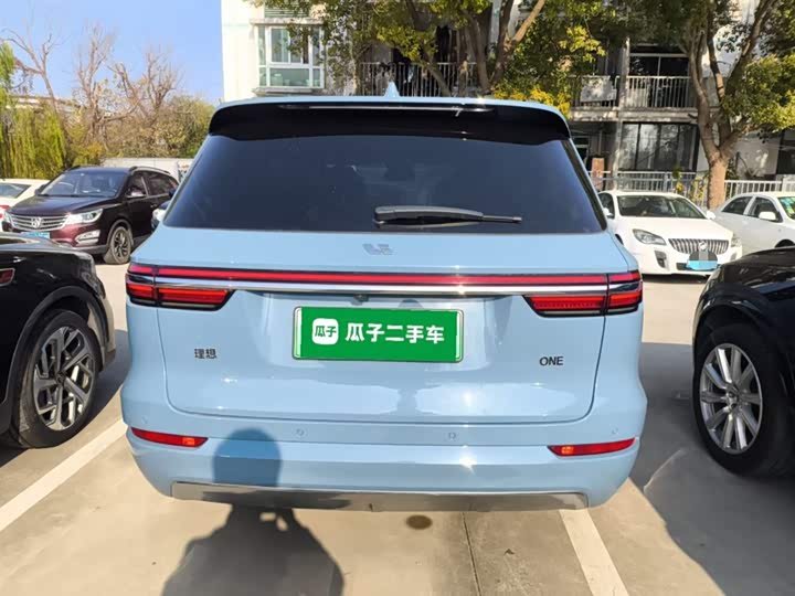 Фото 6 - LiXiang One