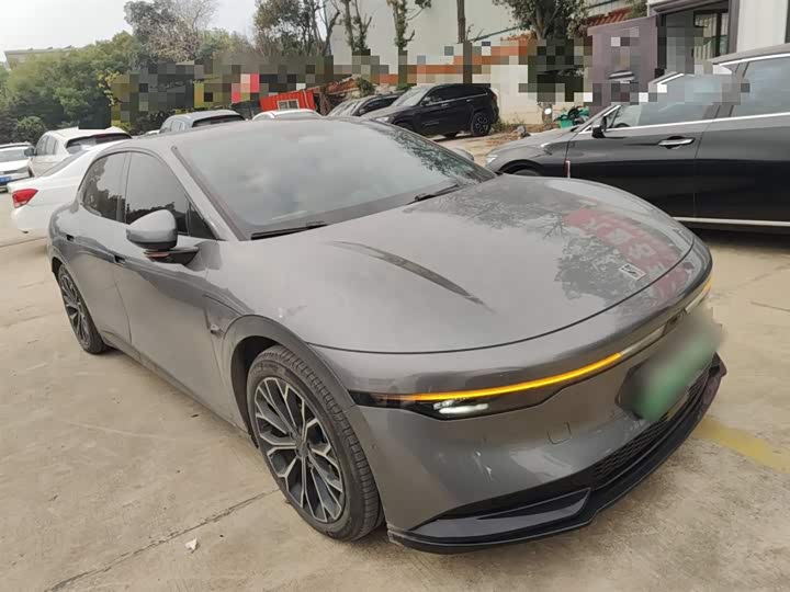 Фото 4 - Zeekr 007