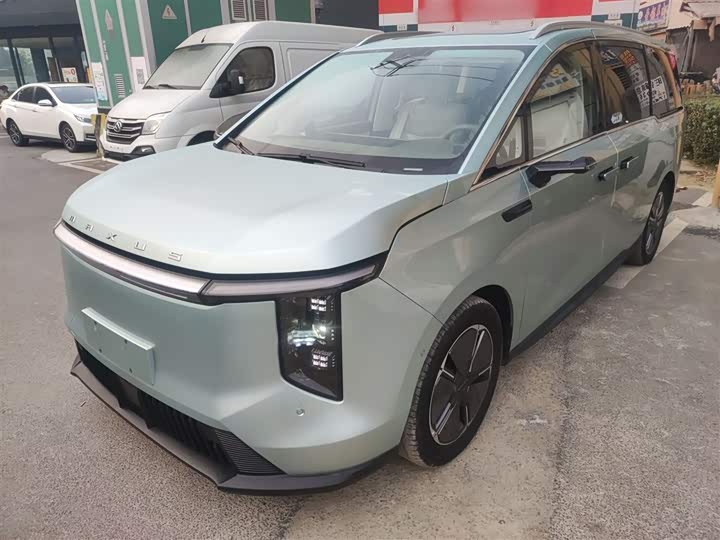 Фото 1 - Maxus Mifa 7