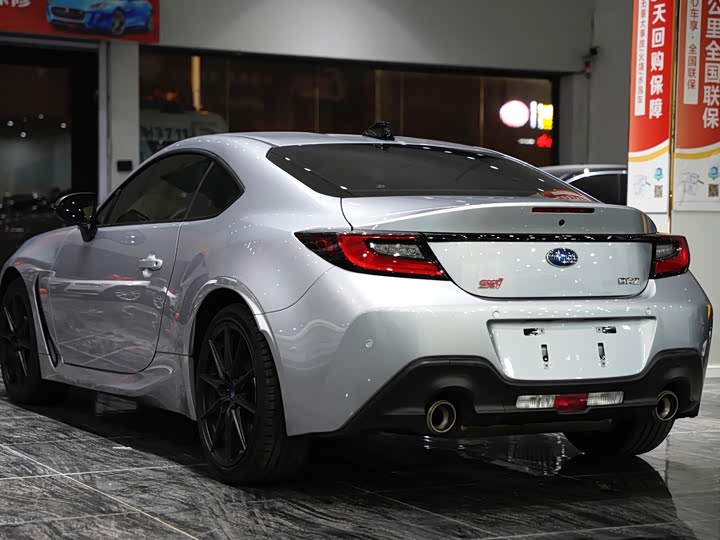 Фото 5 - Subaru BRZ