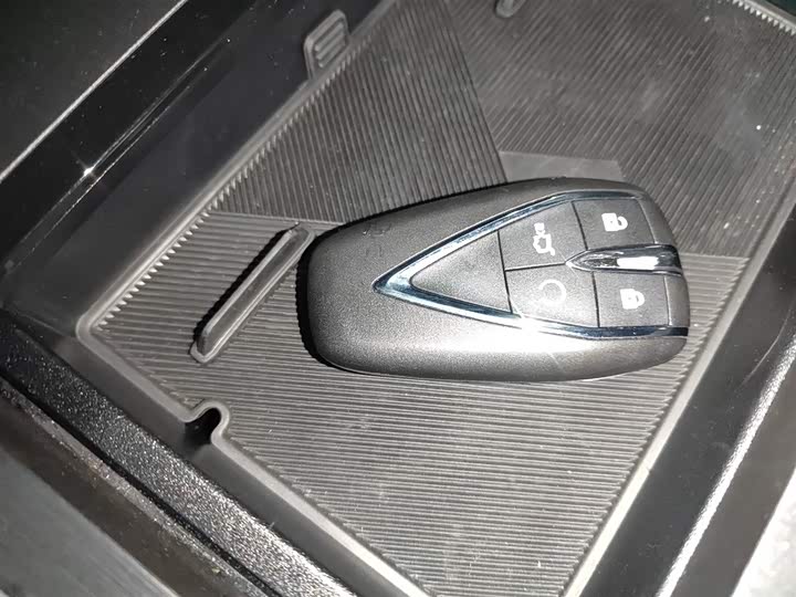 Фото 9 - Changan CS75 Plus